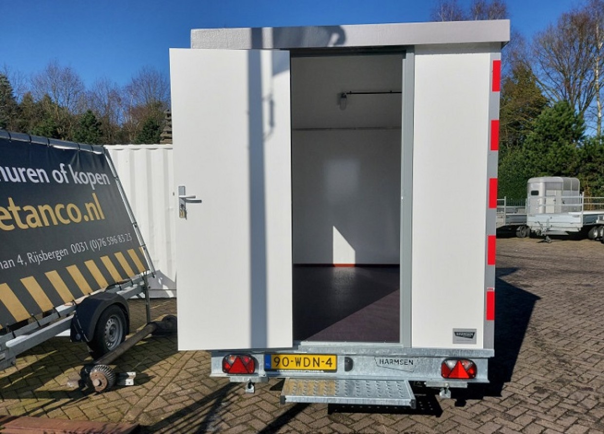 HARMSEN 550S4 | 400 x 204 x 212 CM - 1350 KG