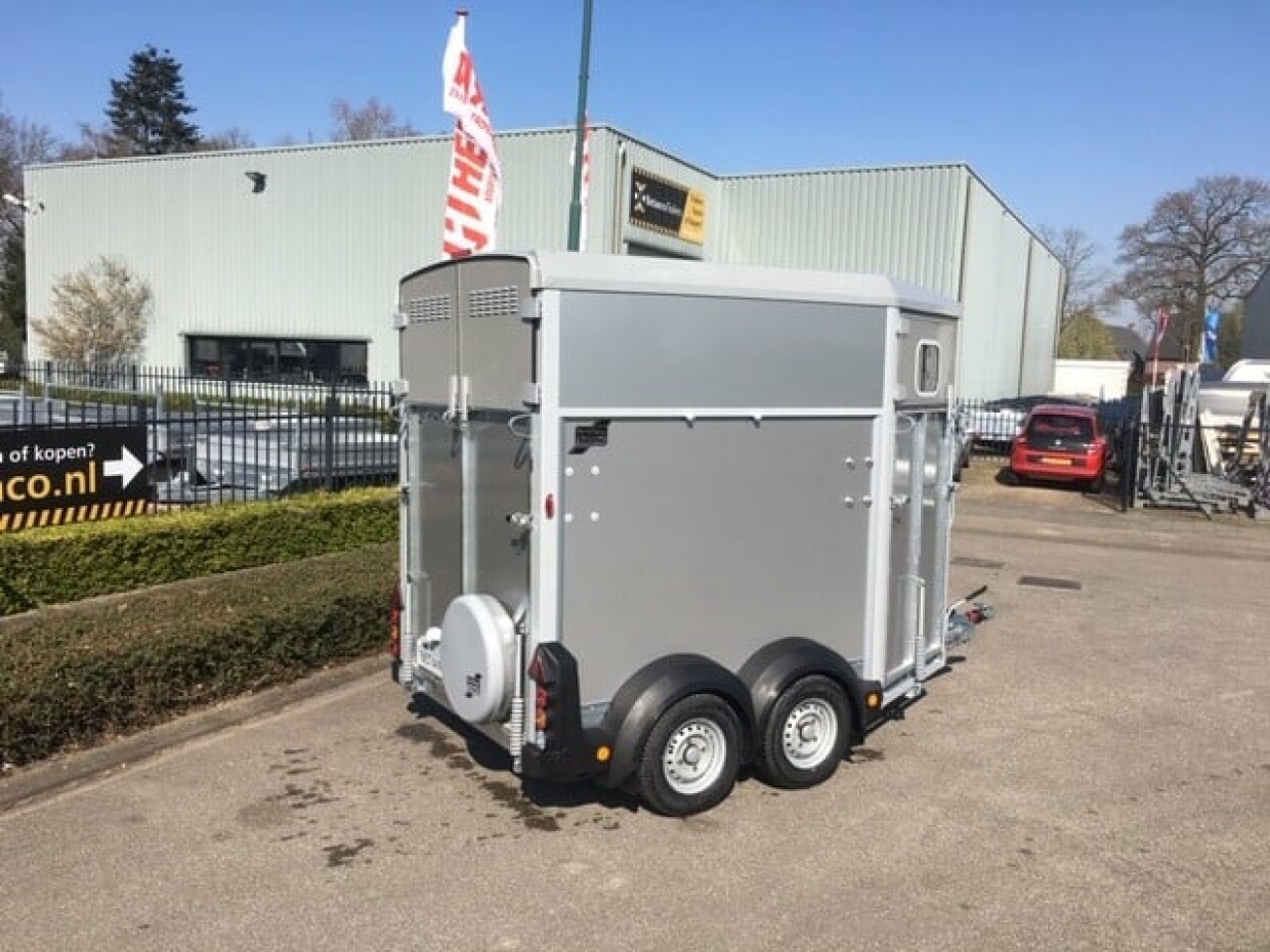 Ifor Williams HB 506 | Zilver | Voorlader