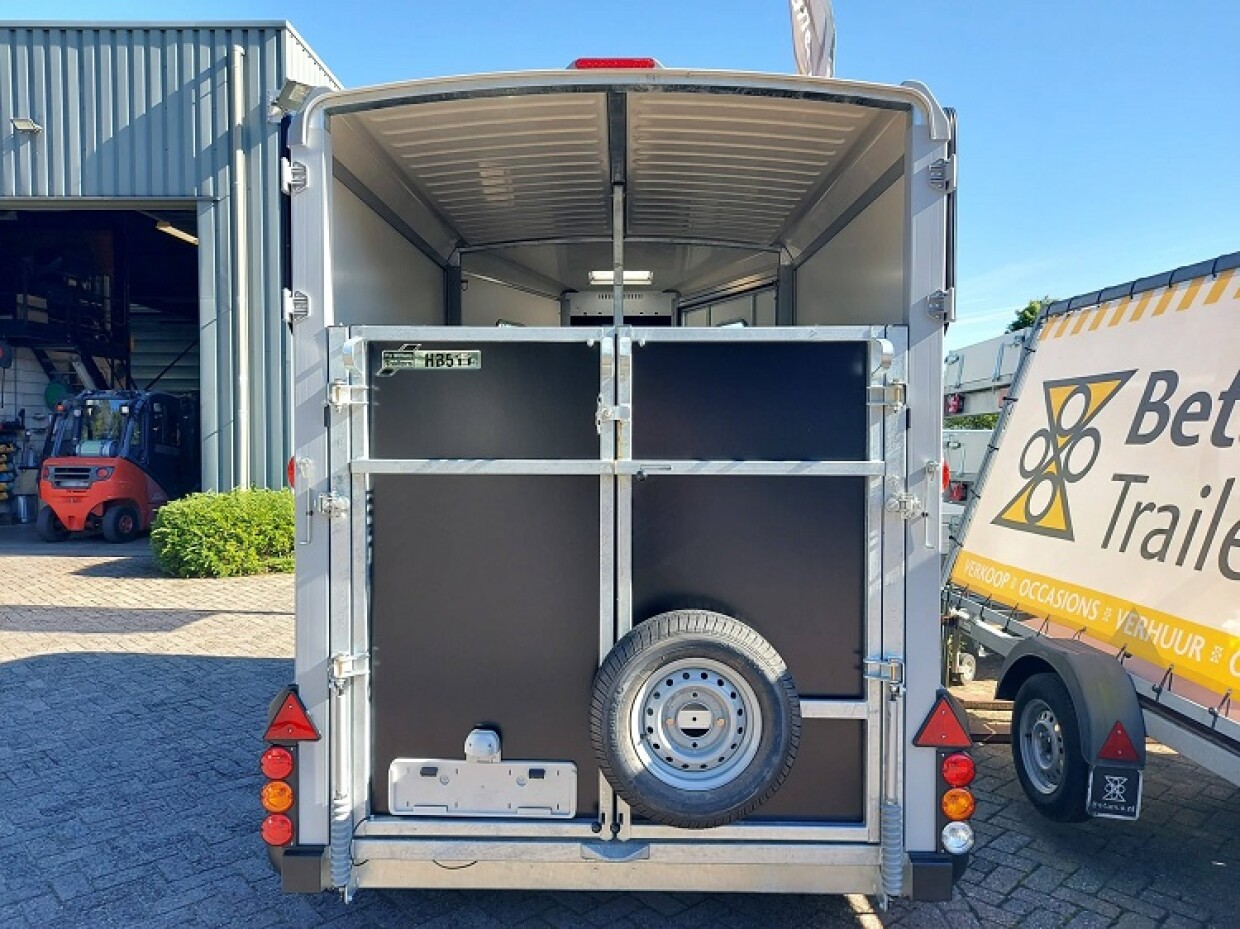 Ifor Williams HB 511 | Zwart | Voorlader | Klep/Deur